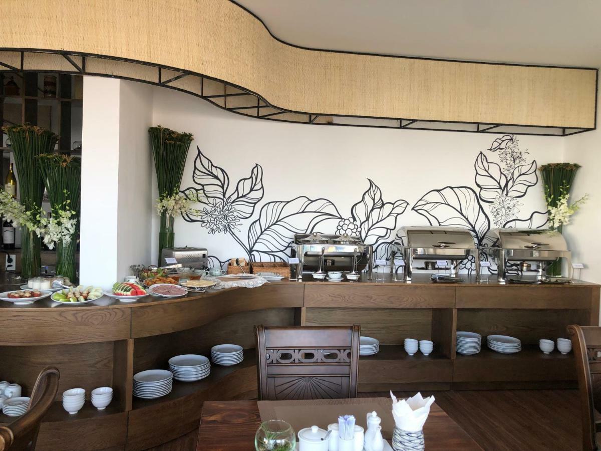 The Moka Hotel Ho Chi Minh-stad Buitenkant foto